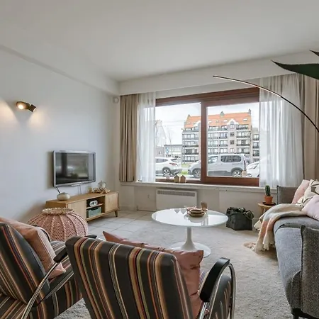 Huswell - Boulevard Near The Appartement