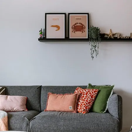 Huswell - Boulevard Near The *