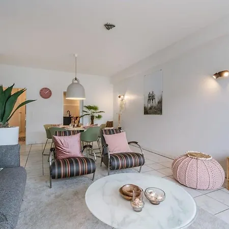 Apartment Casiola - Boulevard Apartment Near The Beach *