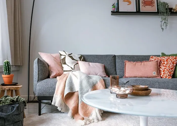 Casiola - Boulevard Apartment Near The Beach Apartment *