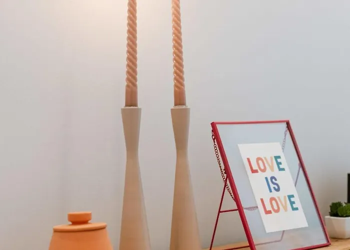 Casiola - Boulevard Apartment Near The Beach