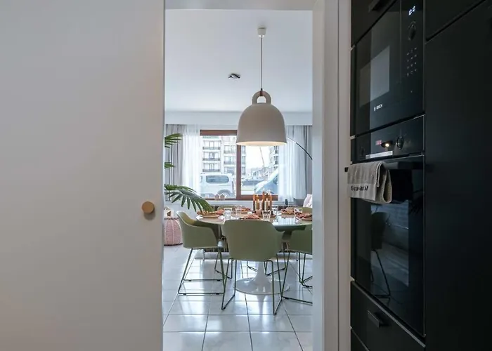 Apartment Casiola - Boulevard Apartment Near The Beach *